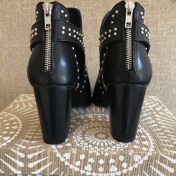 Embellished open toe heel - Picture 3 of 5